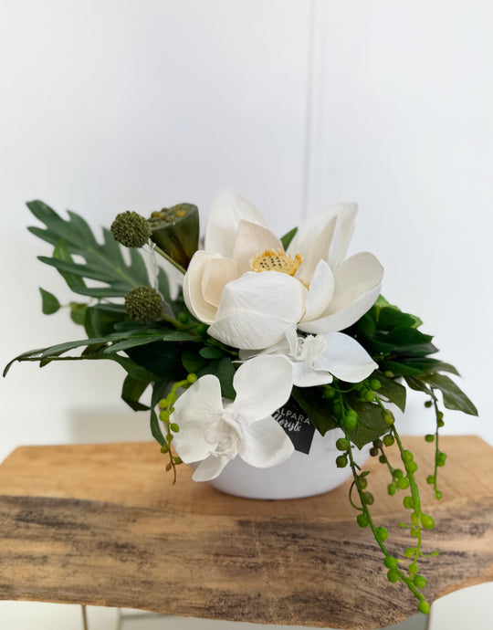 Faux arrangement magnolia