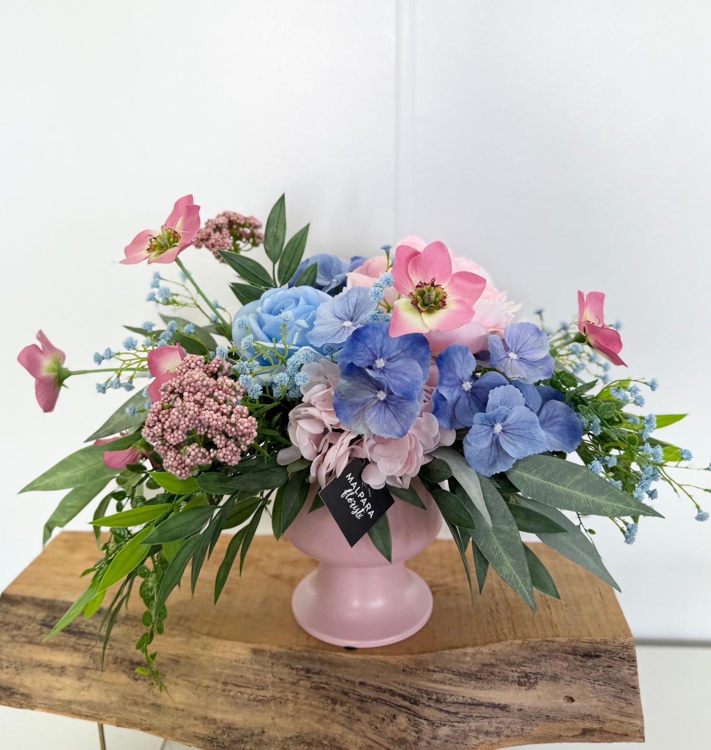 Faux arrangement pink & blue