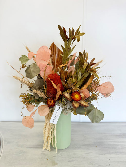 Native dried arrangement
